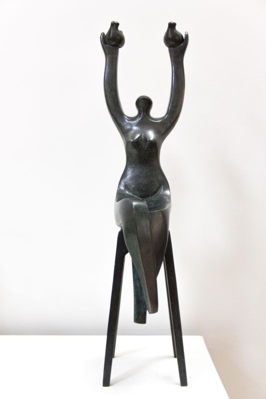 Margarita Farr - Mulher com Pssaros